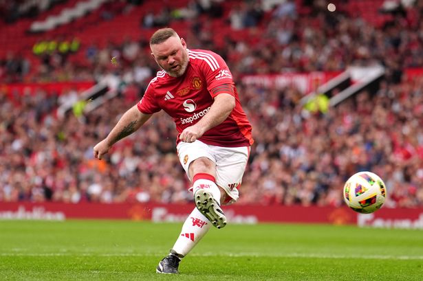 De gepensioneerde spelers van Manchester United willen weer spelen